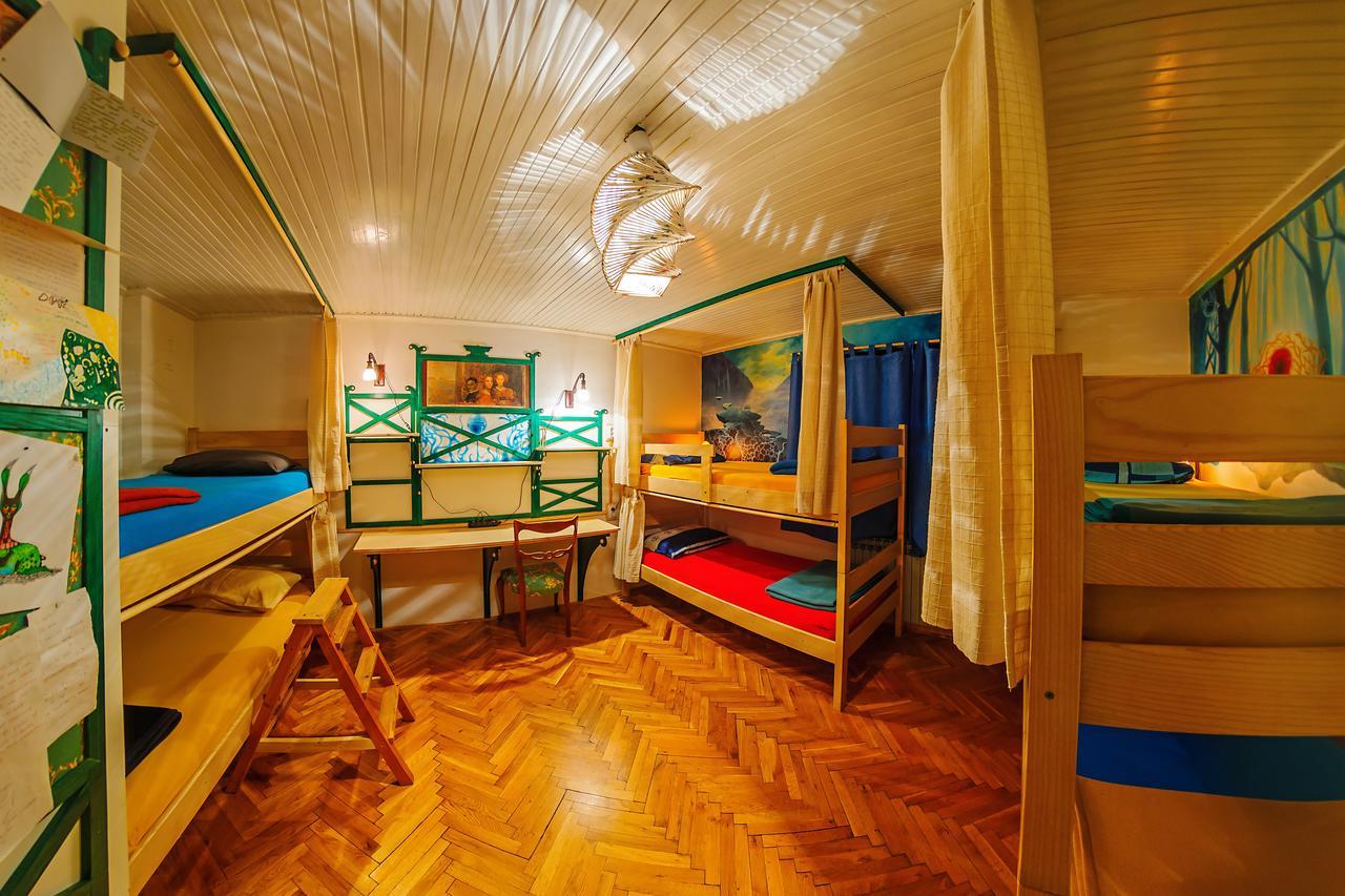 Hostel Mali Mrak Zagreb Dış mekan fotoğraf